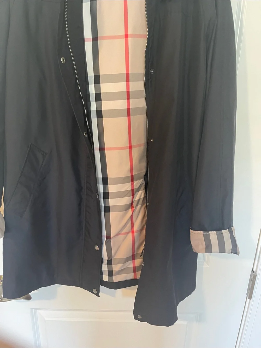 Burberry Black Trench Coat with Signature Check Lining - Picture 3 of 8